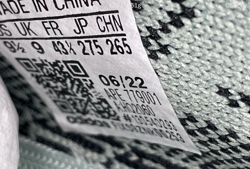 Yeezy 350 v2 Salt 2