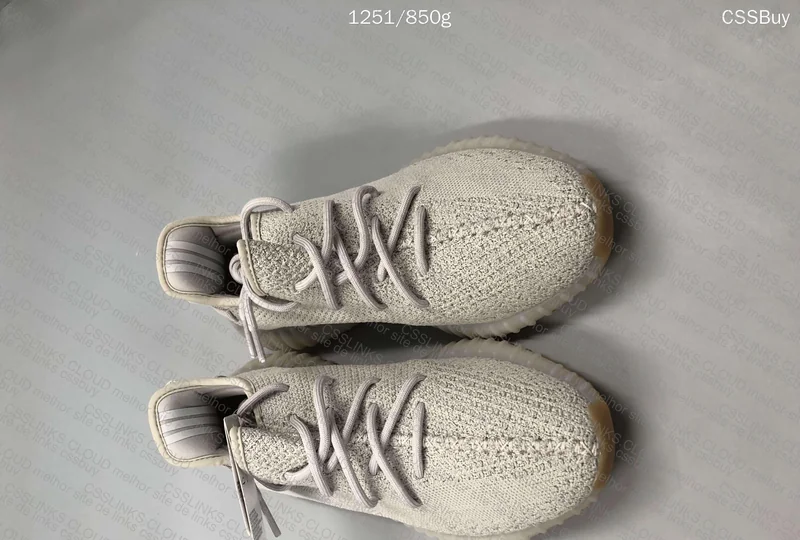 Yeezy 350 V2 Sesame Gray [OG] 2