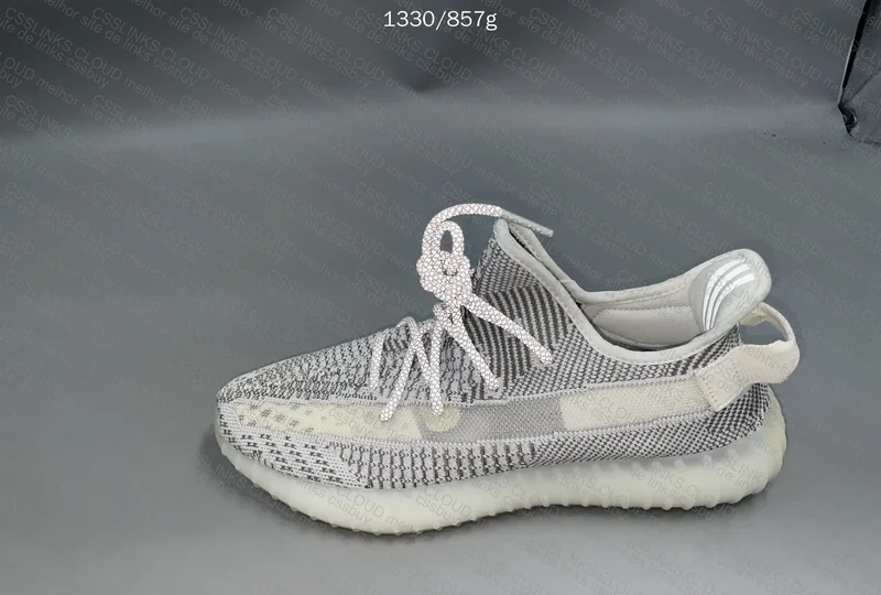 yeezy 350 V2 Static 10