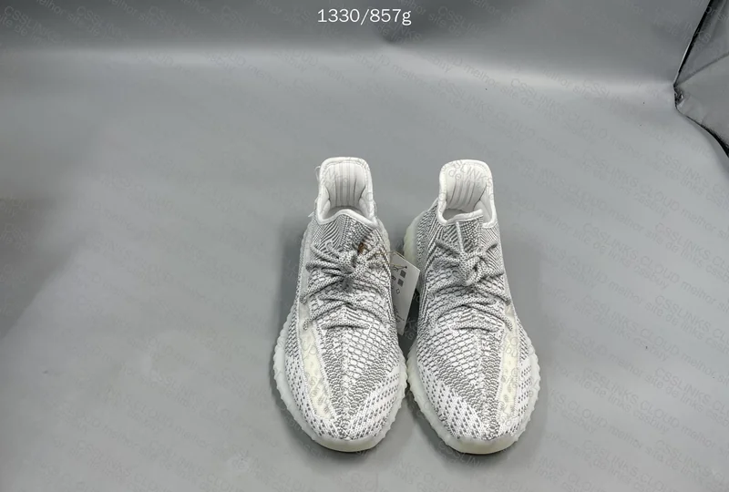 yeezy 350 V2 Static 3