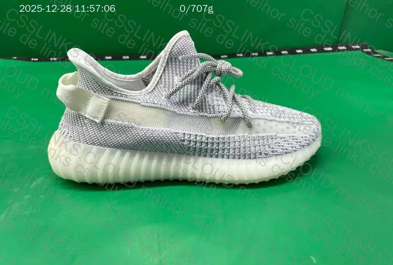 Yeezy 350 V2 Static Non-Reflectice