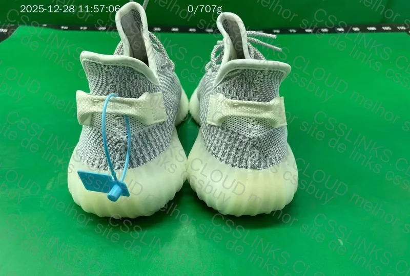Yeezy 350 V2 Static Non-Reflectice 8