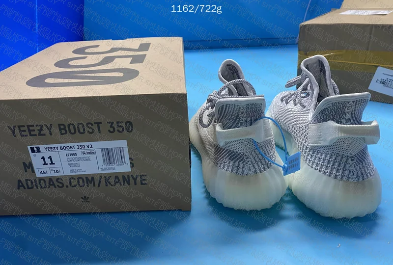 Yeezy 350 V2 Static Non-reflective 3