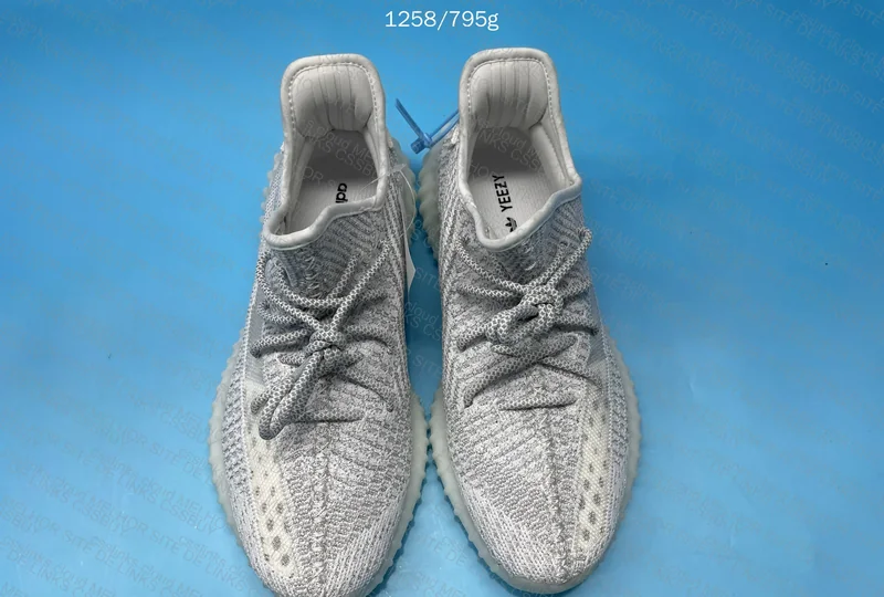 Yeezy 350 V2 Static Non-Reflective