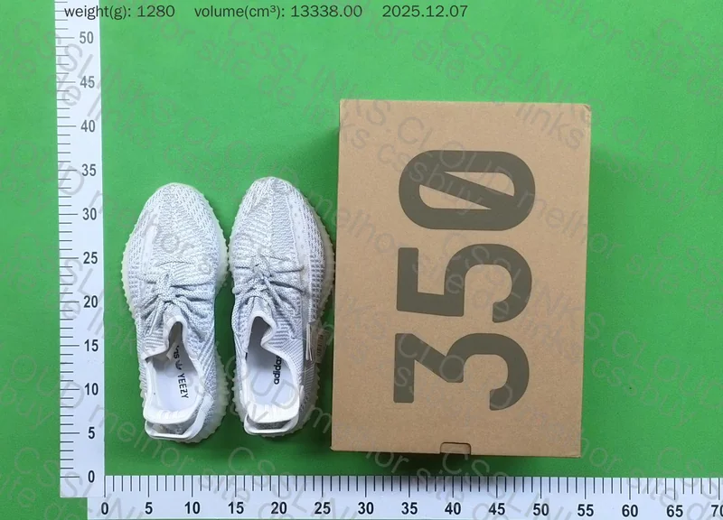 Yeezy 350 V2 Static Non-Reflective
