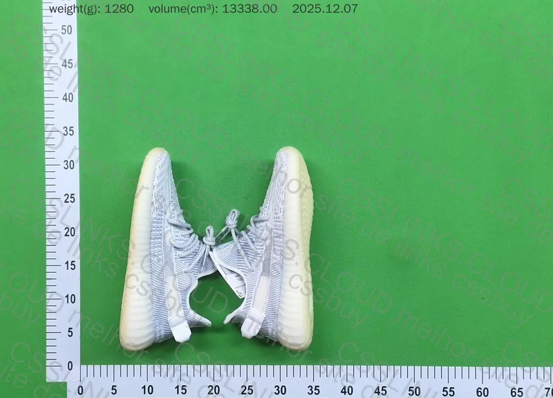 Yeezy 350 V2 Static Non-Reflective 3