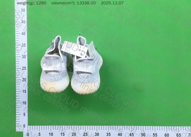 Yeezy 350 V2 Static Non-Reflective 4