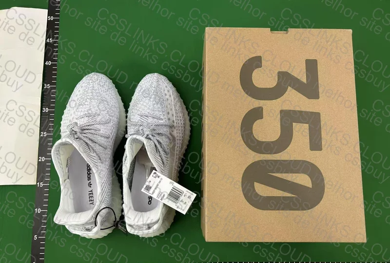 Yeezy 350 v2 Static Reflective 5