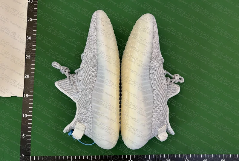Yeezy 350 v2 Static Reflective LW 2
