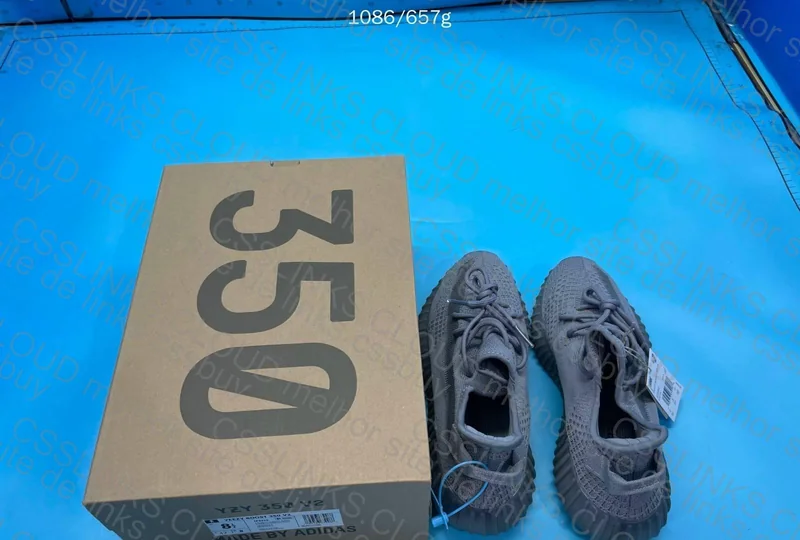 Yeezy 350 V2 Steel Grey 4
