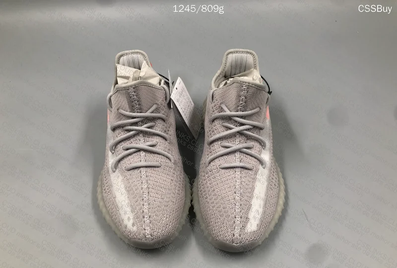YEEZY 350 V2 TAIL LIGHT LW