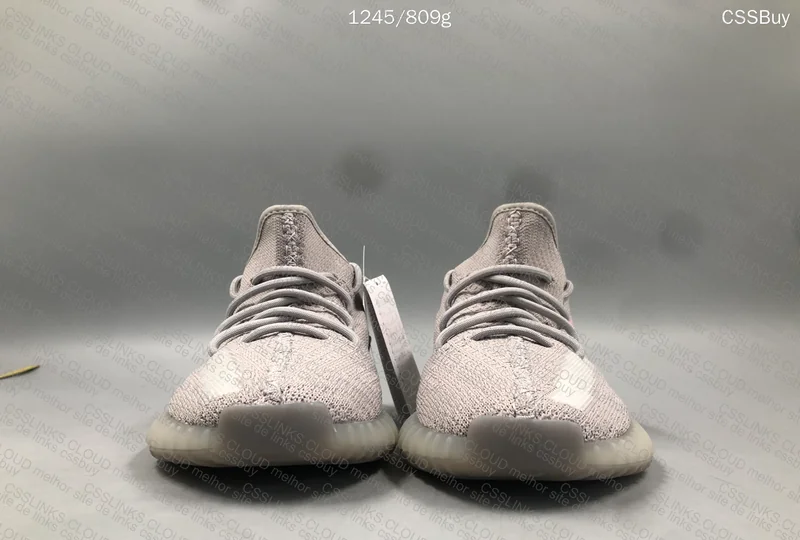 YEEZY 350 V2 TAIL LIGHT LW 2