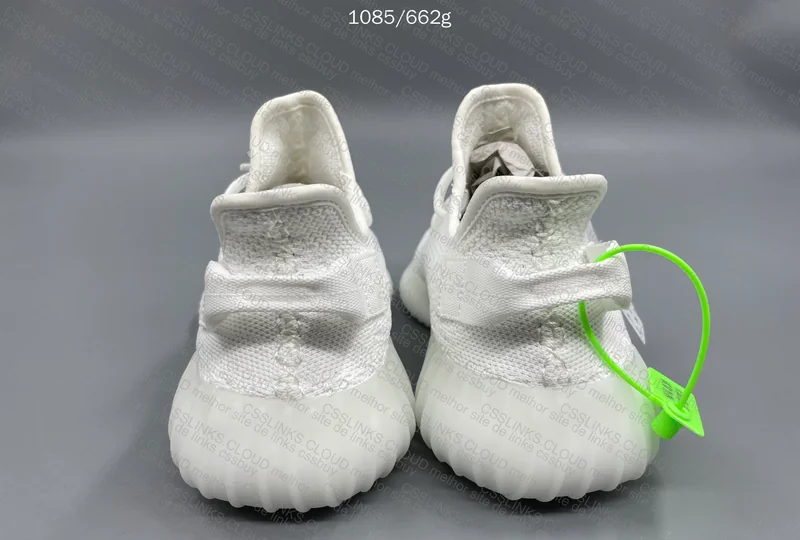 Yeezy 350 v2 triple white
