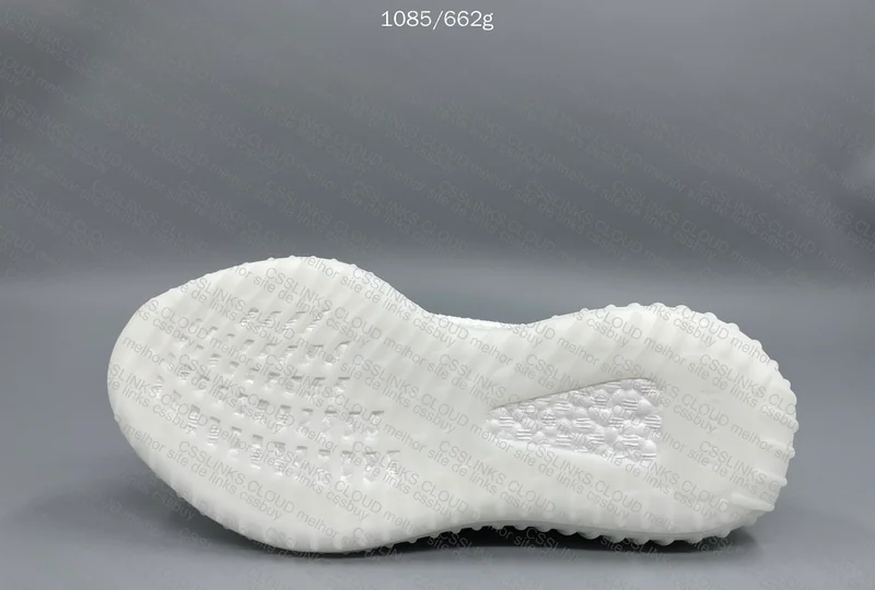 Yeezy 350 v2 triple white 6