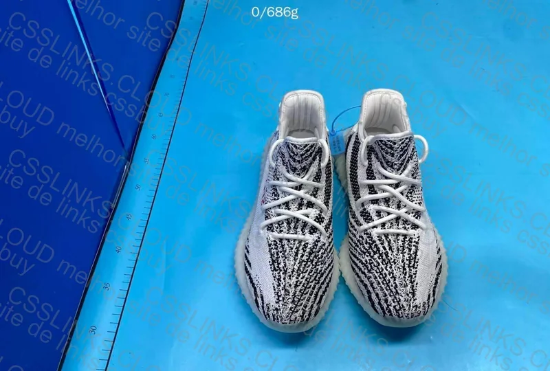 Yeezy 350 v2 Zebra 5