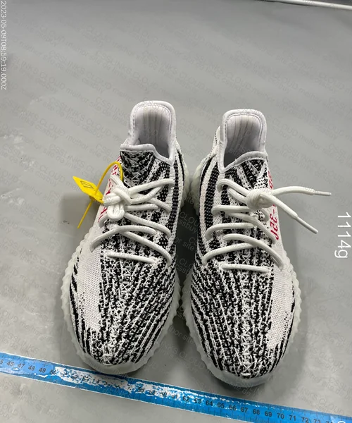 Yeezy 350 V2 Zebra Batch DX 3