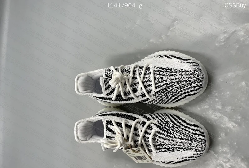 Yeezy 350 V2 Zebra LW 4