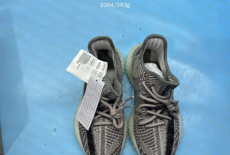 Yeezy 350 V2 Zyon (Blind Box) 39¥ Bargain for Women 5