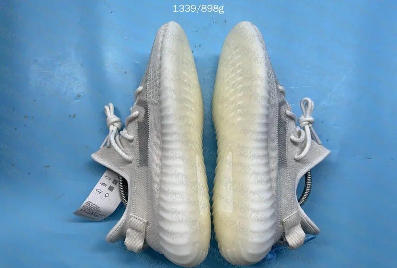 yeezy 350 white 7