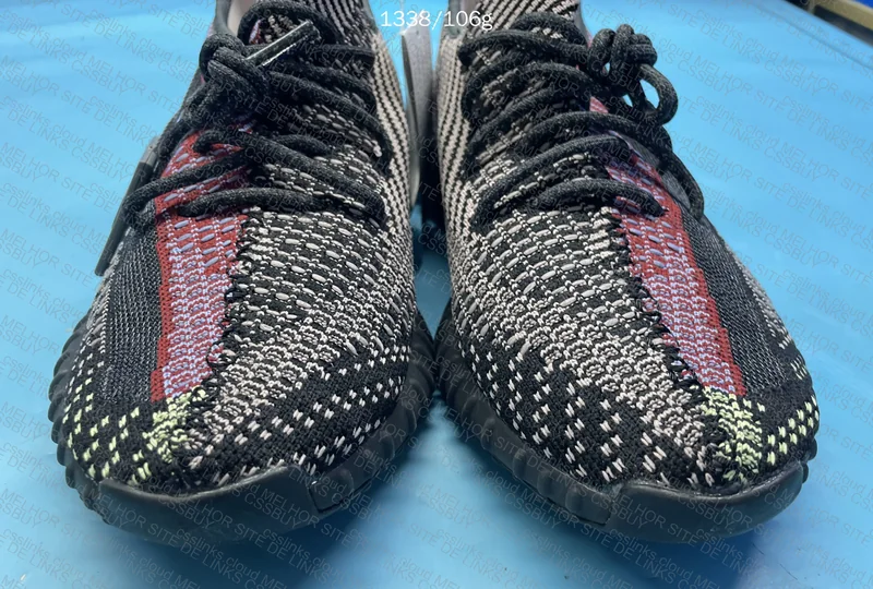 Yeezy 350 'Yecheil' (blind box) 3