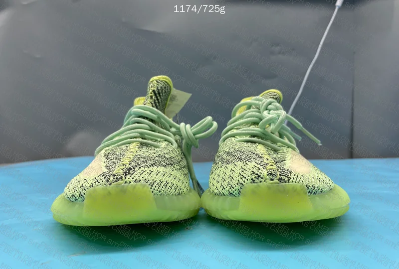 Yeezy 350 yeezreel og batch 3