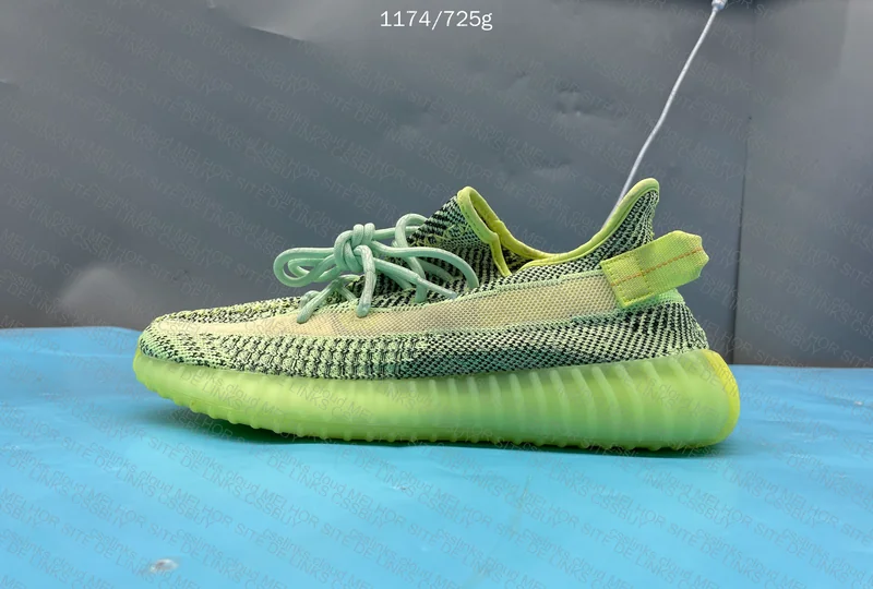 Yeezy 350 yeezreel og batch 4