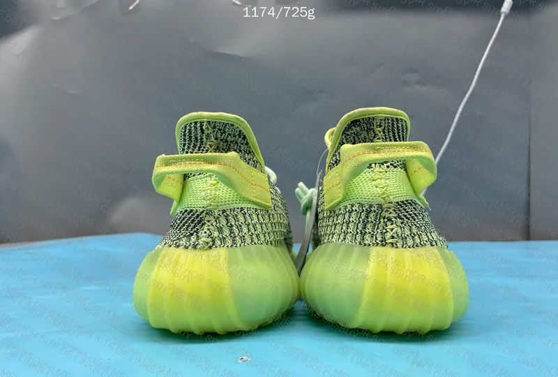 Yeezy 350 yeezreel og batch 7