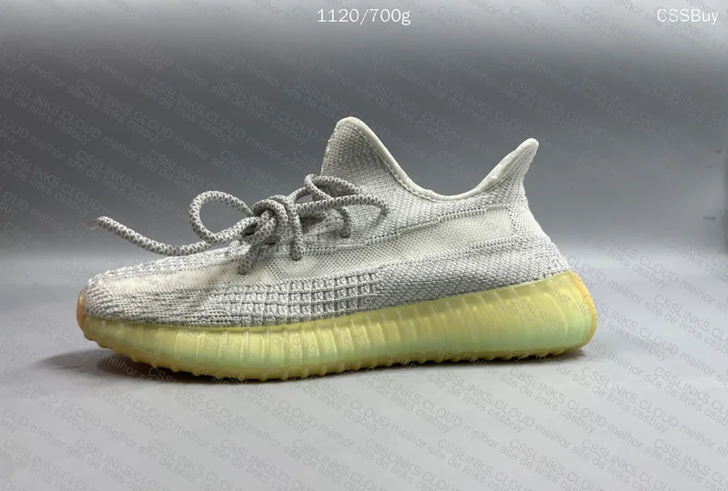 YEEZY 350 YESHAY 3