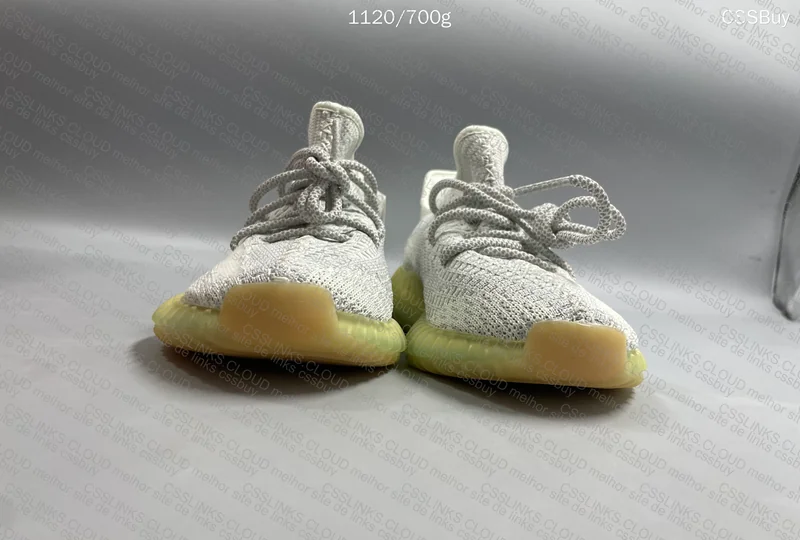 YEEZY 350 YESHAY 6