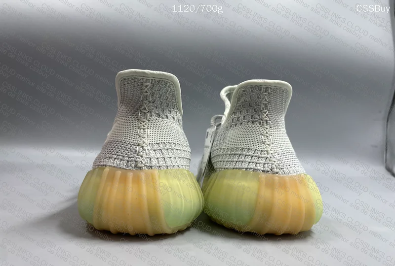 YEEZY 350 YESHAY 7