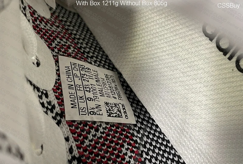 yeezy 350 zebra
