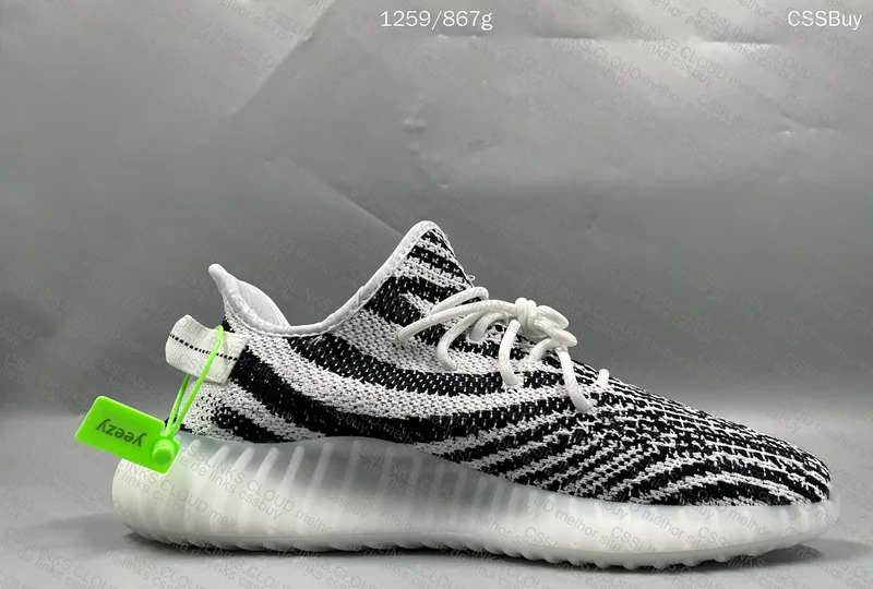 Yeezy 350 zebra 4
