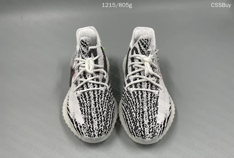 yeezy 350 zebra