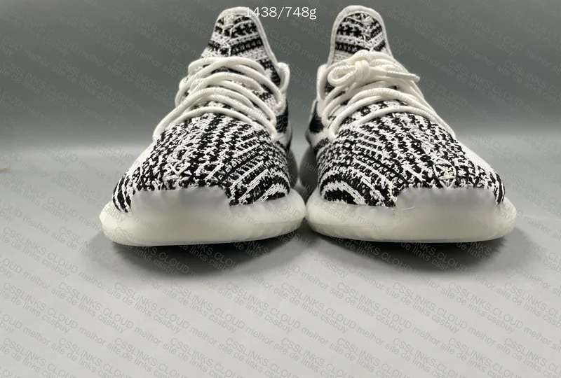 Yeezy 350 zebra 2