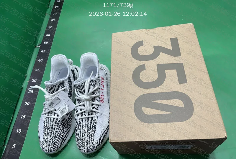 Yeezy 350 Zebra SLW