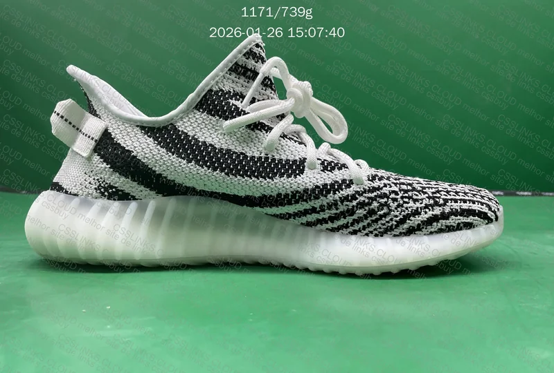 Yeezy 350 Zebra SLW 5