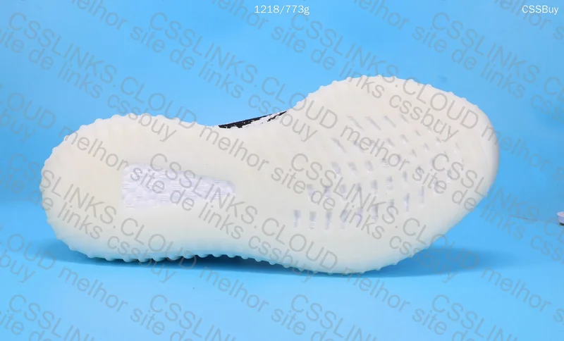 Yeezy 350 zebra STOS