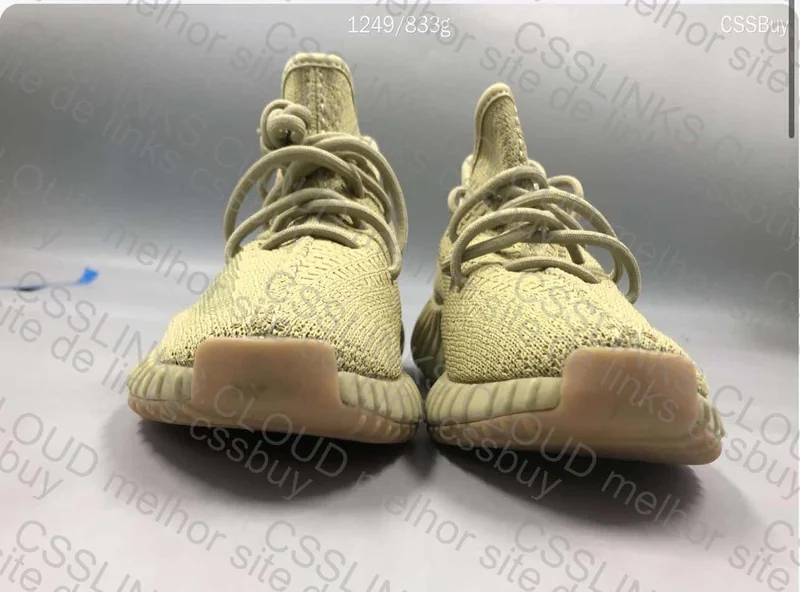 Yeezy 350v2 - 109y 2