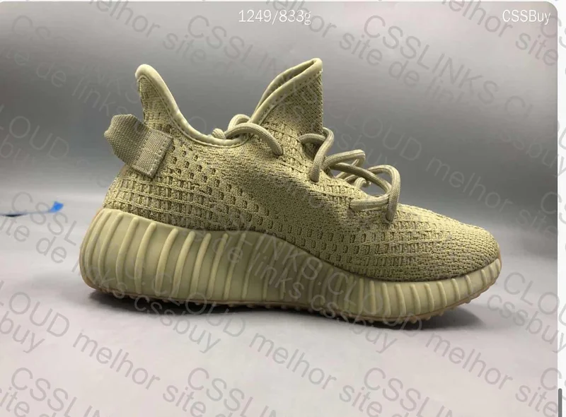 Yeezy 350v2 - 109y 5