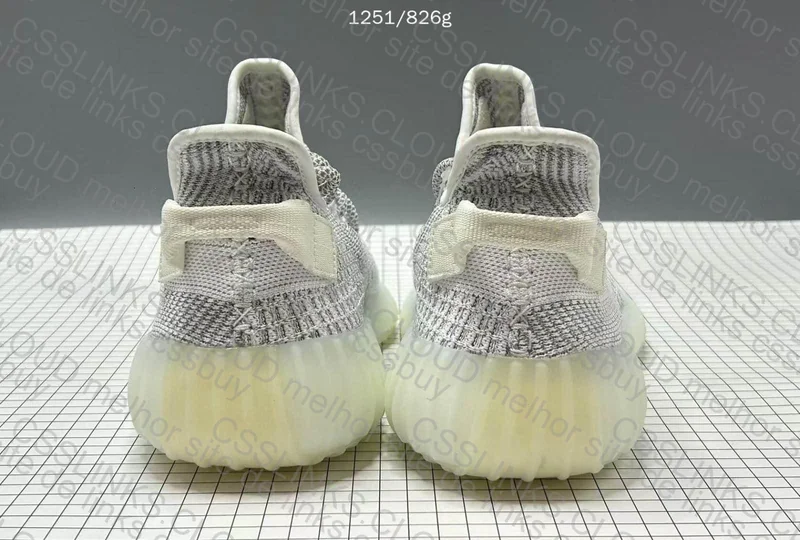 Yeezy 350v2 2