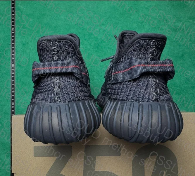 Yeezy 350v2 2
