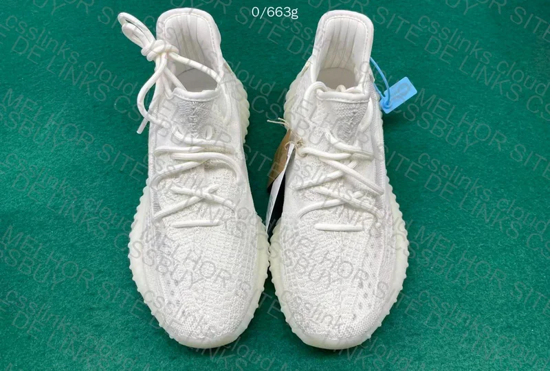 yeezy 350v2 3