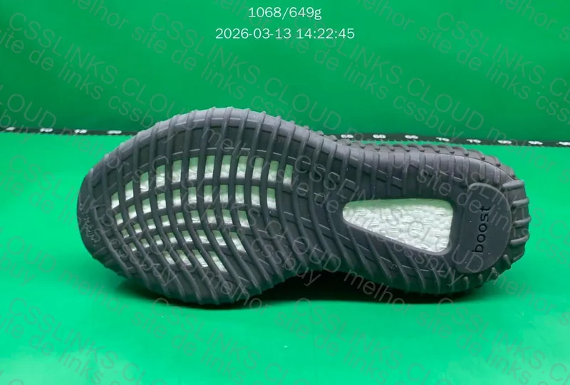 yeezy 350v2 2