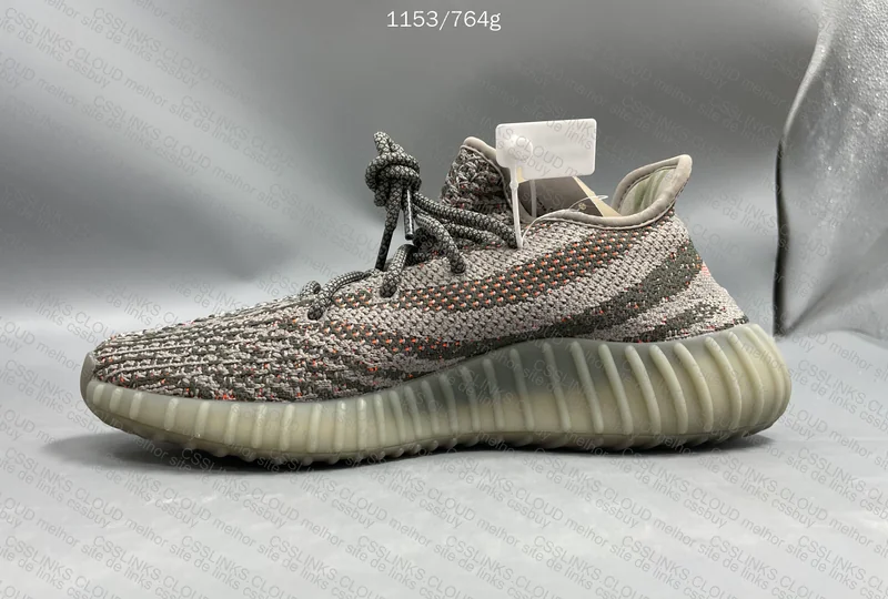 Yeezy 350v2 Beluga 3