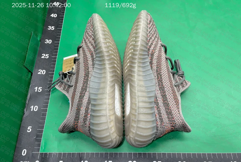 yeezy 350v2 beluga 3