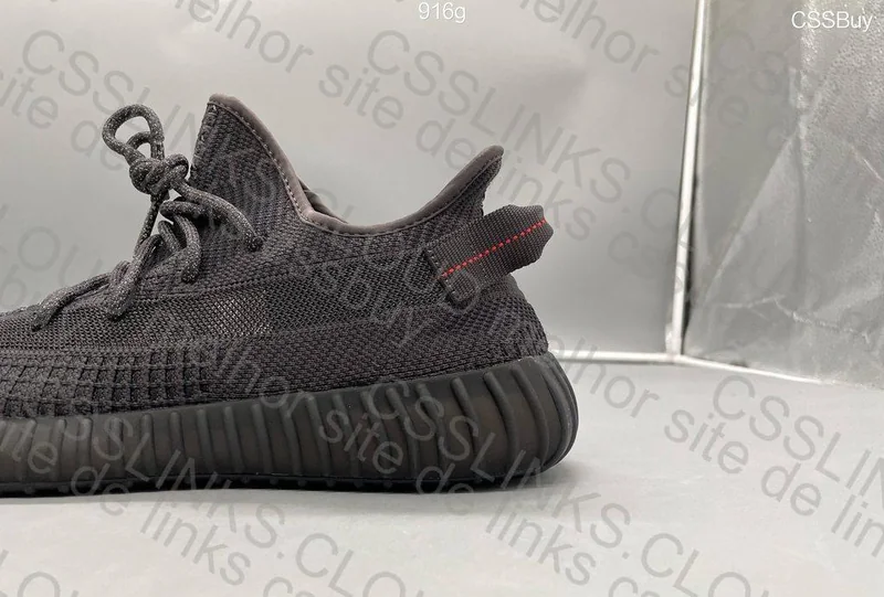 Yeezy 350v2 Black non reflective LW 2