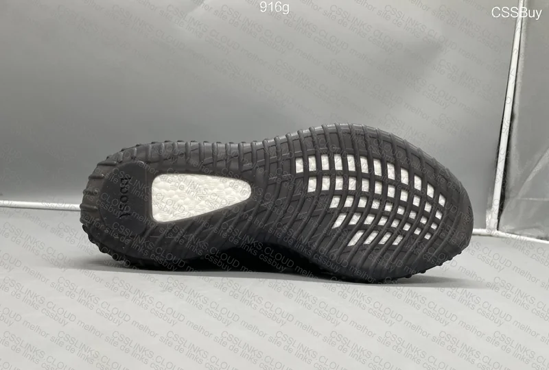 Yeezy 350v2 Black non reflective LW 8
