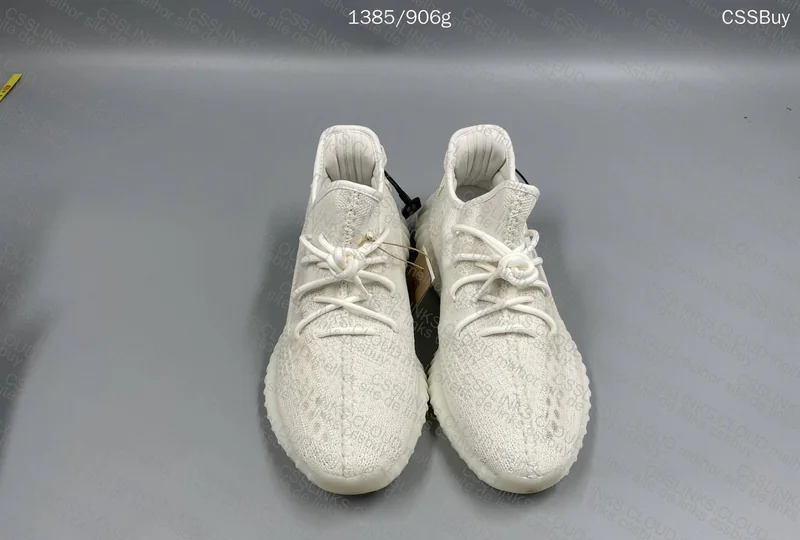 Yeezy 350 V2 Bone (LW) 4