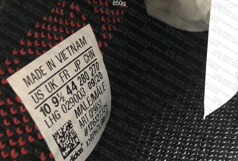 Yeezy 350V2 BRED 10
