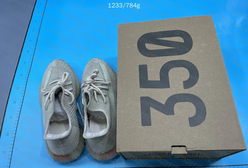 Yeezy 350v2 "Citrin" Blind Box